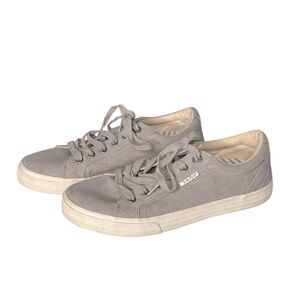 Taos Footwear Star Canvas Sneakers